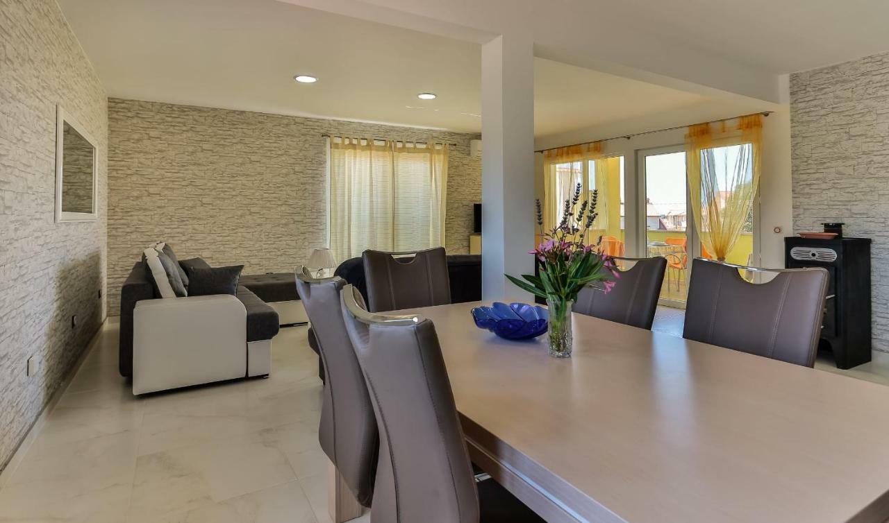 Apartments Dora Victoria Dream Medulin Kültér fotó