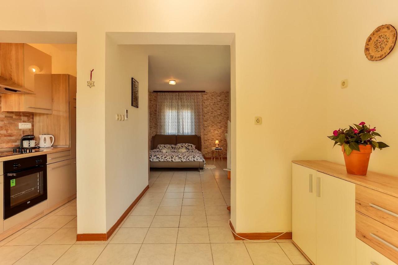 Apartments Dora Victoria Dream Medulin Kültér fotó