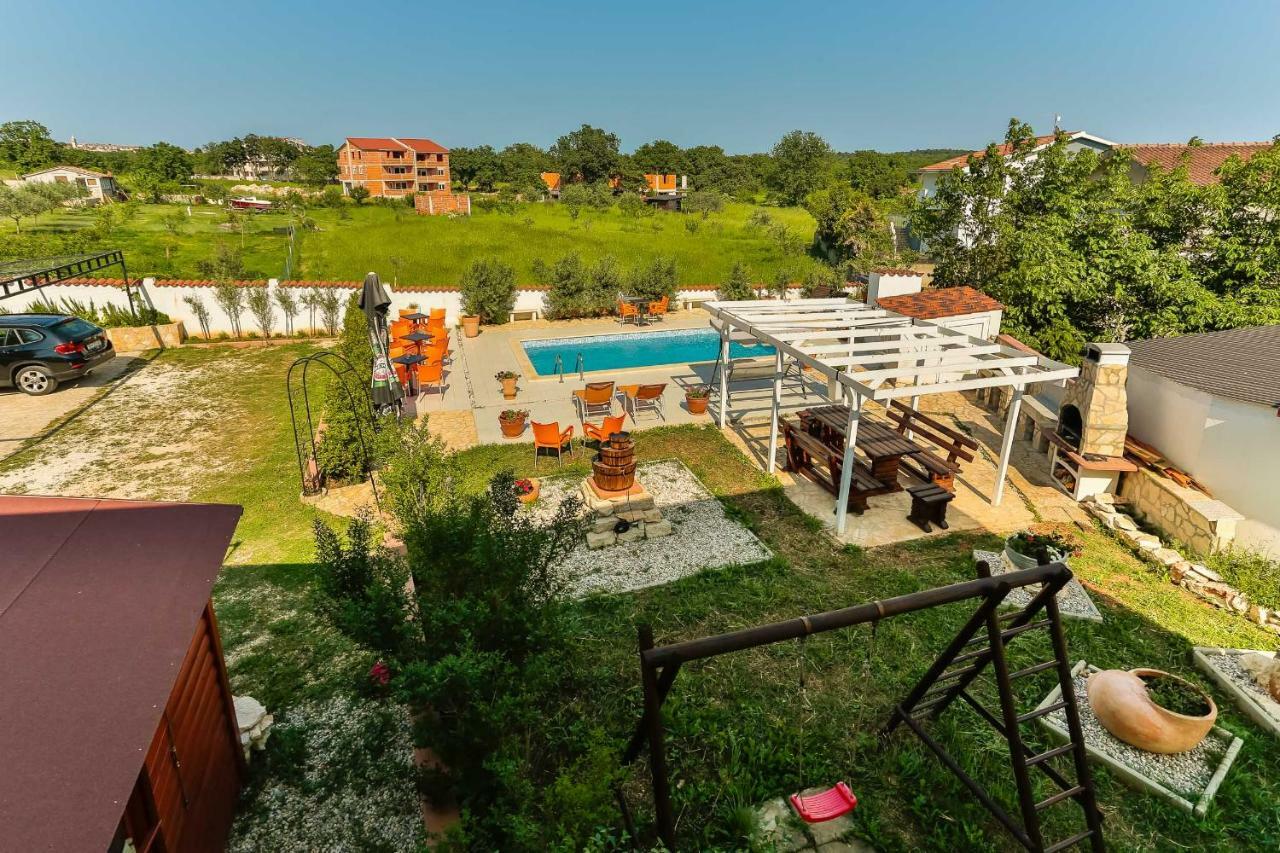 Apartments Dora Victoria Dream Medulin Kültér fotó